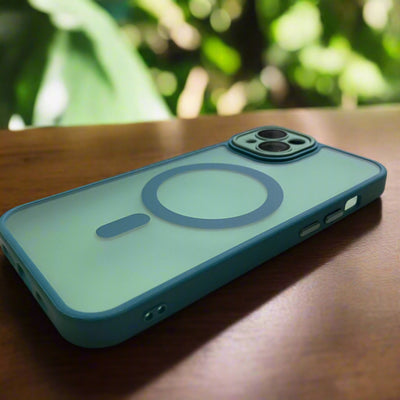 Crystal armor case with Magsafe