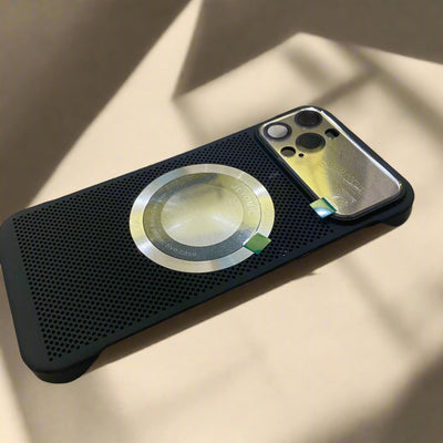 Coolant case for Iphone