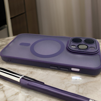 Crystal armor case with Magsafe