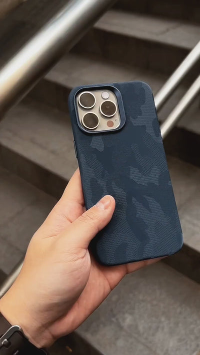 Camouflage Microfiber Case With Magsafe