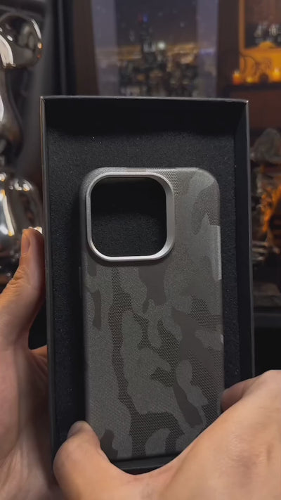 Camouflage Microfiber Case With Magsafe